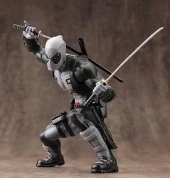 Kotobukiya Marvel Now Deadpool X-Force ArtFX+ Statue -FUNKO Store 13c3f51344995460871a60093e20d37f8c1240fa78da8d0e156aa75b15d94230