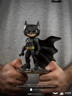 Diverse Iron Studios - MiniCo - The Dark Knight - Batman Figur 16cm -FUNKO Store 173738 800 auto