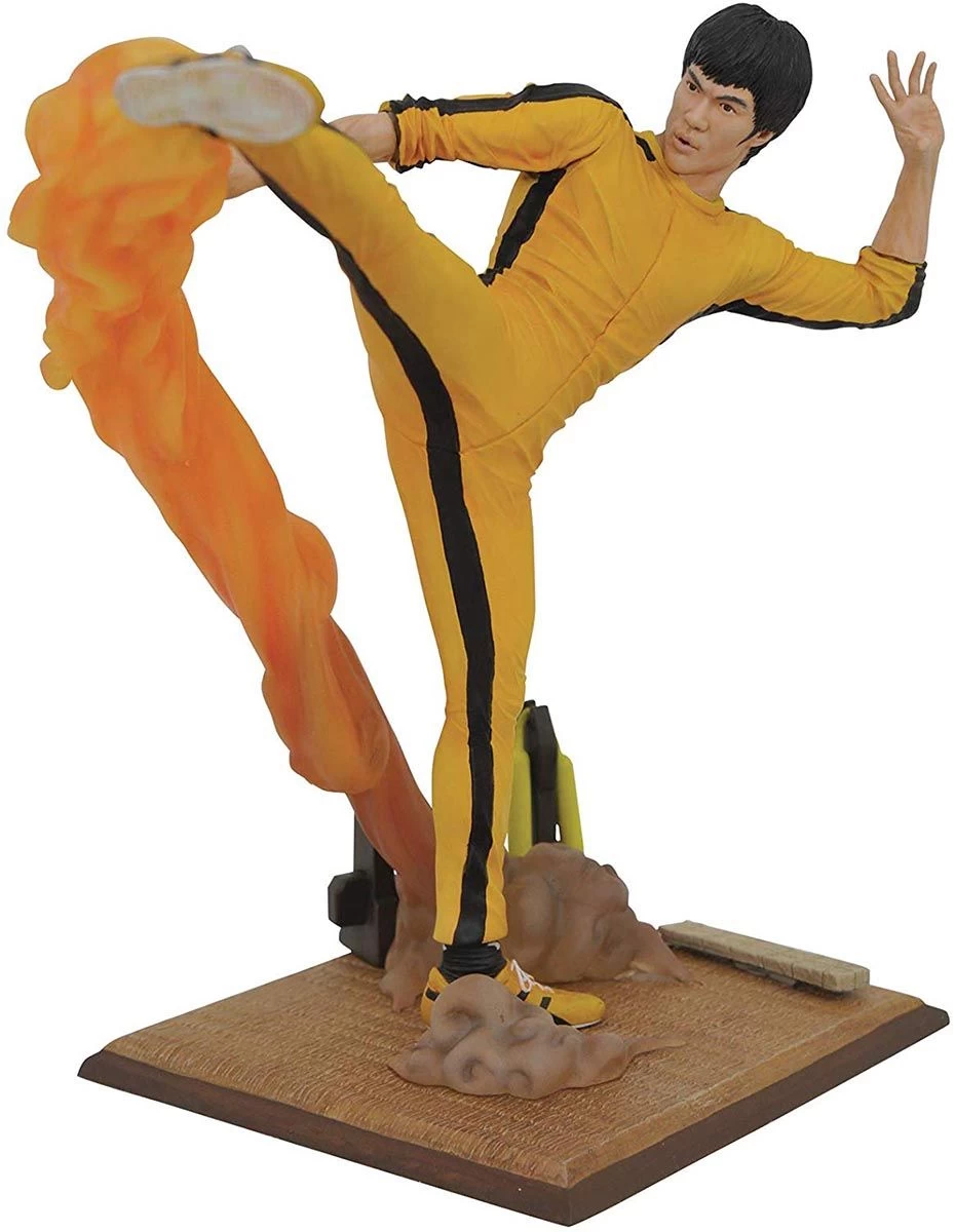 Diamond Select Gallery Statue - Bruce Lee - Kicking 25cm 1 Diamond Select Gallery Statue - Bruce Lee - Kicking 25cm
