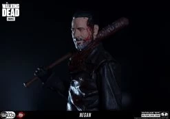 The Walking Dead - Bloody Negan 17cm Color Tops Figur -FUNKO Store 47d4bec06297a4ad5f445756f8c235b950d7d9e2fe4134fd292922ce5bda68ae