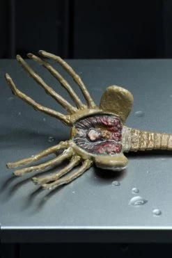 NECA Alien - Ultimate 40th Anniversary Big Chap Actionfigur -FUNKO Store 516461 2