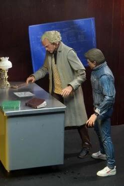 NECA Zurück In Die Zukunft - Doc Brown Ultimate Actionfigur 22 NECA Zurück In Die Zukunft - Doc Brown Ultimate Actionfigur -FUNKO Store 5361410