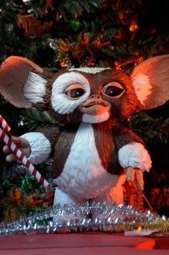 NECA Gremlins - Ultimate Gizmo Actionfigur -FUNKO Store 594d2e885d43540e737c2510f4a7760b156b33c8b671f8f7ca5140b2fa51e06b