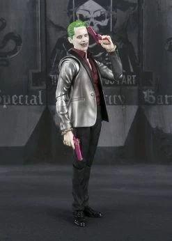 DC Suicide Squad - Joker - S.H. Figuarts Figur -FUNKO Store 71qaothpsdl. ac sl1440