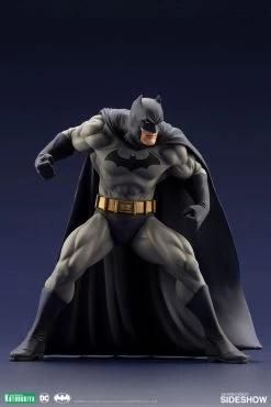 Kotobukiya DC Comics - Batman Hush - ARTFX+ Statue -FUNKO Store 84bbe49eef9e1a7725b35c7e552508b811faa9f12971c90903e03892e94fc34f