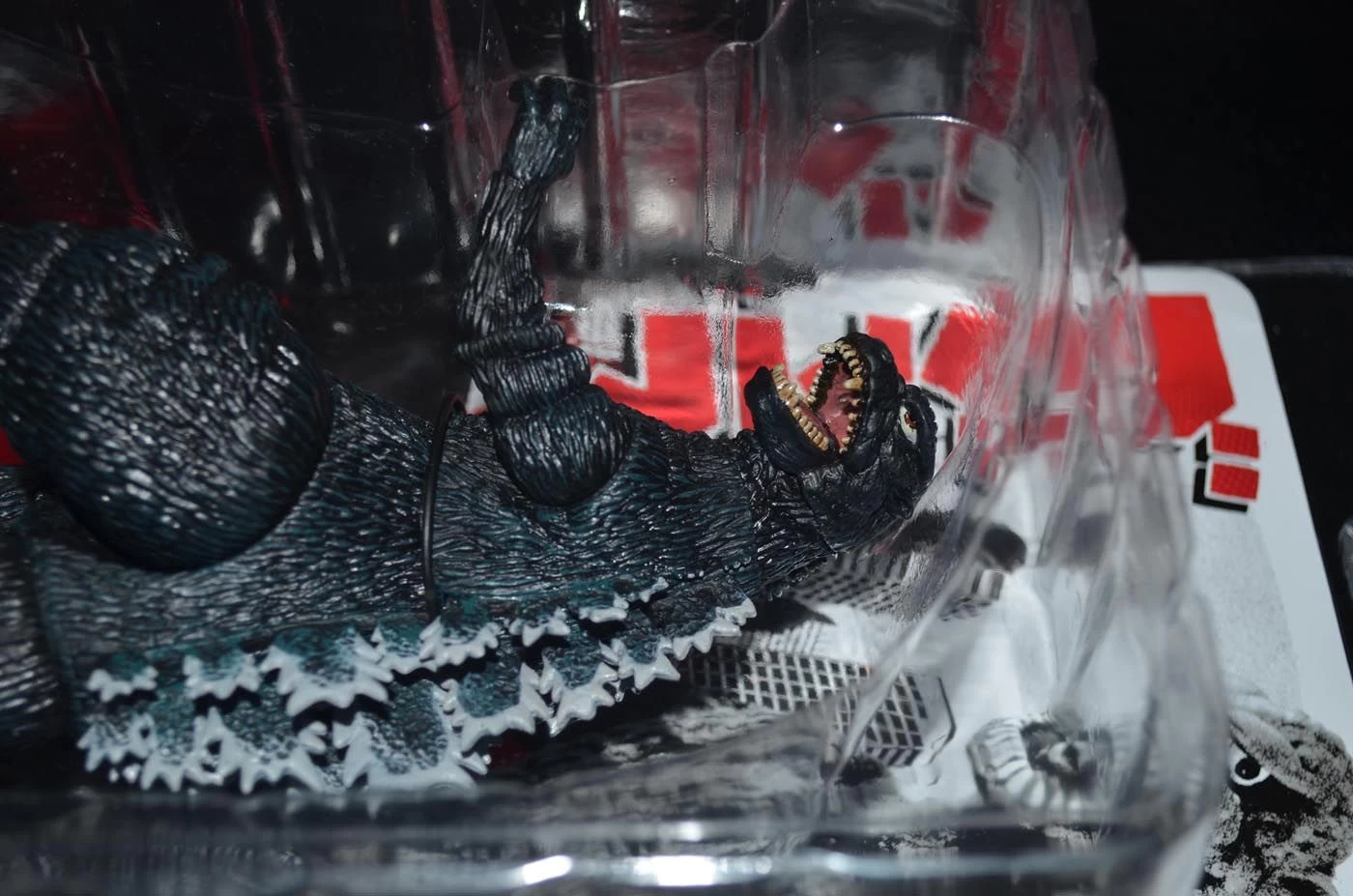 NECA Godzilla 1985 - Classic Godzilla Head To Tail 30cm Actionfigur 4 NECA Godzilla 1985 - Classic Godzilla Head To Tail 30cm Actionfigur – Bild 4