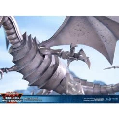 Diverse First 4 Figures - Yu-Gi-Oh! - Blue-Eyes White Dragon - White Edition - Figur -FUNKO Store blue eyes white dragon white edition statue 35 cm 13