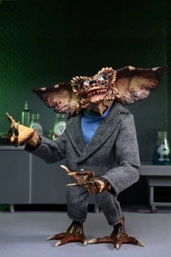 NECA Gremlins 2 - Ultimate Brain Gremlin - Clothed Actionfigur -FUNKO Store brain4 scaled 1