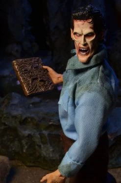 NECA Evil Dead 2 - Deadite Ash Retro Clothed Style Figur -FUNKO Store c3be60f85d08fadffba02c2b4e74d8d5c1747e92b644953b76b2f043e17ce6f4
