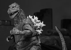 NECA Godzilla 1954 - Classic Godzilla Head To Tail 30cm Actionfigur 9 NECA Godzilla 1954 - Classic Godzilla Head To Tail 30cm Actionfigur -FUNKO Store dd765b0d367405fe5c1a6ba872d885c059ff4ce007f197a206bf50649645e737