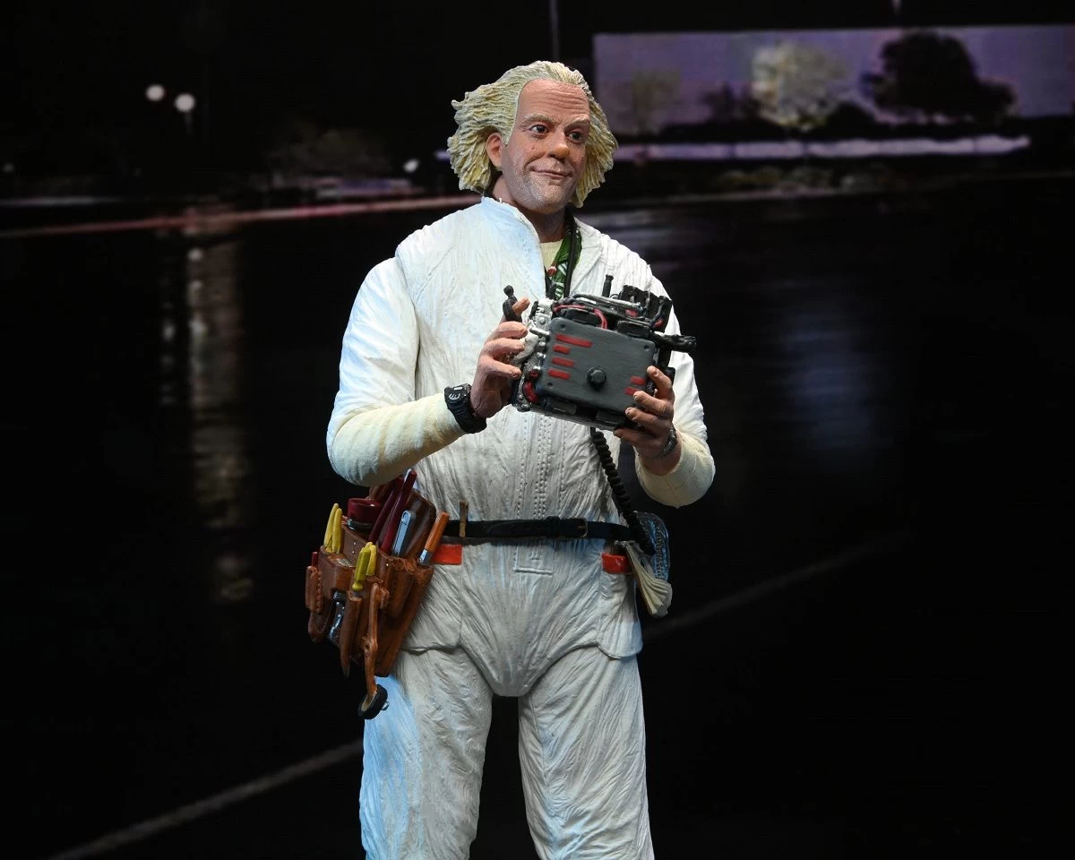 NECA Zurück In Die Zukunft - Doc Brown 1985 Ultimate Actionfigur 8 NECA Zurück In Die Zukunft - Doc Brown 1985 Ultimate Actionfigur – Bild 8