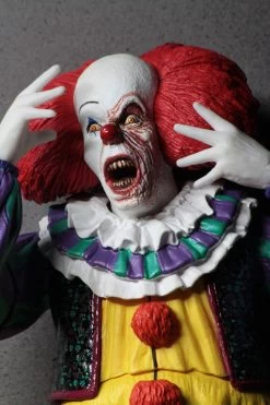 NECA IT - Ultimate Pennywise Actionfigur (1990 Miniseries) 9 NECA IT - Ultimate Pennywise Actionfigur (1990 Miniseries) -FUNKO Store fae626fa39271c5ecb9581a03e0b5d9d2de51501d04a913ade71bd9dfd92f5ac
