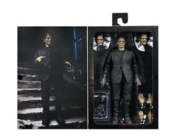 NECA Universal Monster Figur- Ultimate Frankensteins Monster (Color) -FUNKO Store frank pkg5 scaled 1