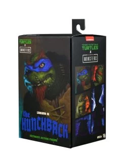 NECA Universal Monsters X TMNT - Ultimate Leonardo Als The Hunchback Figur 38 NECA Universal Monsters X TMNT - Ultimate Leonardo Als The Hunchback Figur -FUNKO Store leo pkg3 scaled 1