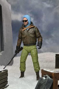 NECA The Thing - Ultimate MacReady (Outpost 31) Actionfigur 27 NECA The Thing - Ultimate MacReady (Outpost 31) Actionfigur -FUNKO Store macready7 scaled 1