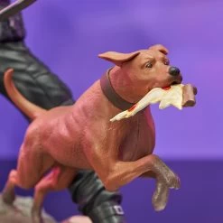 Diamond Select Marvel Gallery - Hawkeye Mit Lucky Dem Pizza-Dog - Statue -FUNKO Store marvel hawkeye gallery 09 19809.1628723307